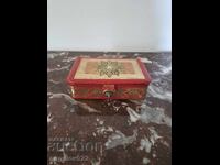 Stara kutiya za bizhuta!!!