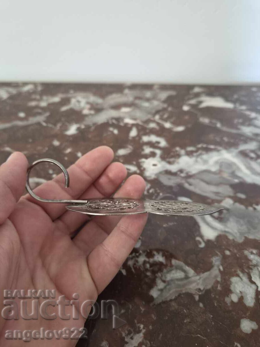 Auction  Vintage cake spatula NS
