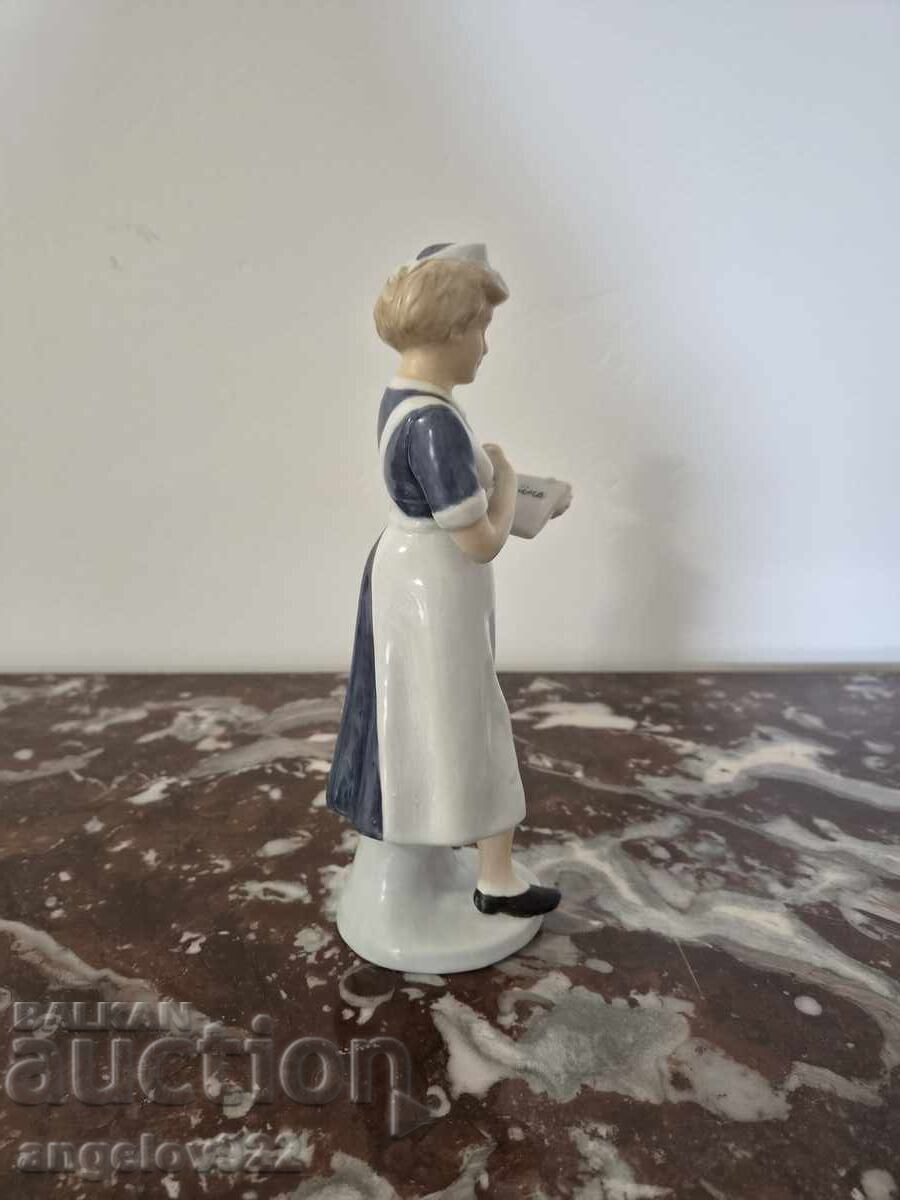 Πανέμορφο πορσελάνινο ειδώλιο!!! με τιμή € 0.01 | 0.02 BGN Πανέμορφο πορσελάνινο ειδώλιο!!! με τιμή € 0.01 | 0.02 BGN