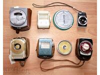 8 светломери, 2 механични, единият захранван с батерии, осос