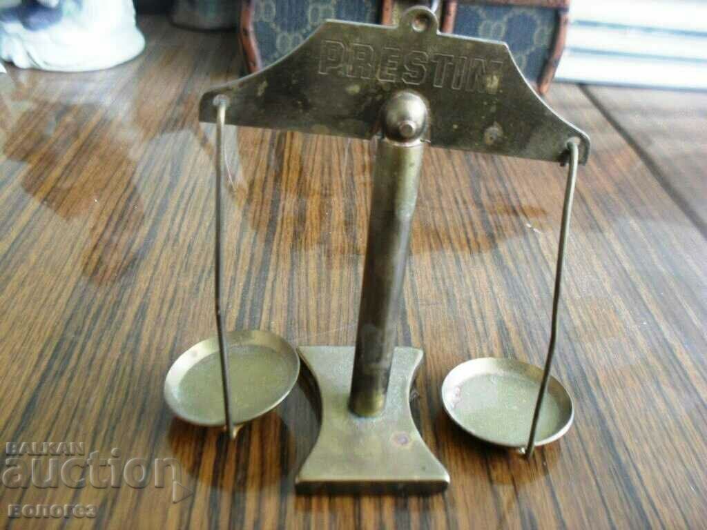 Miniatură cântar farmaceutic din bronz "Prestim" cu preț € 12.80 | 25.03 BGN Miniatură cântar farmaceutic din bronz "Prestim" cu preț € 12.80 | 25.03 BGN