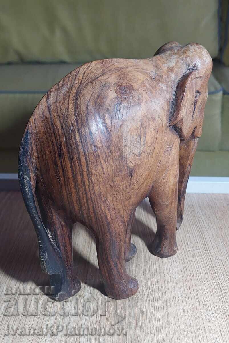 Παράδοση Dŭrvorezba slon za tseniteli