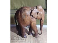 Dŭrvorezba slon za tseniteli