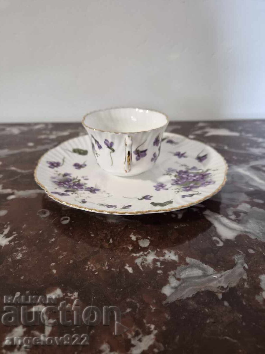 Доставка на Английска порцеланова чашка за кафе!!!