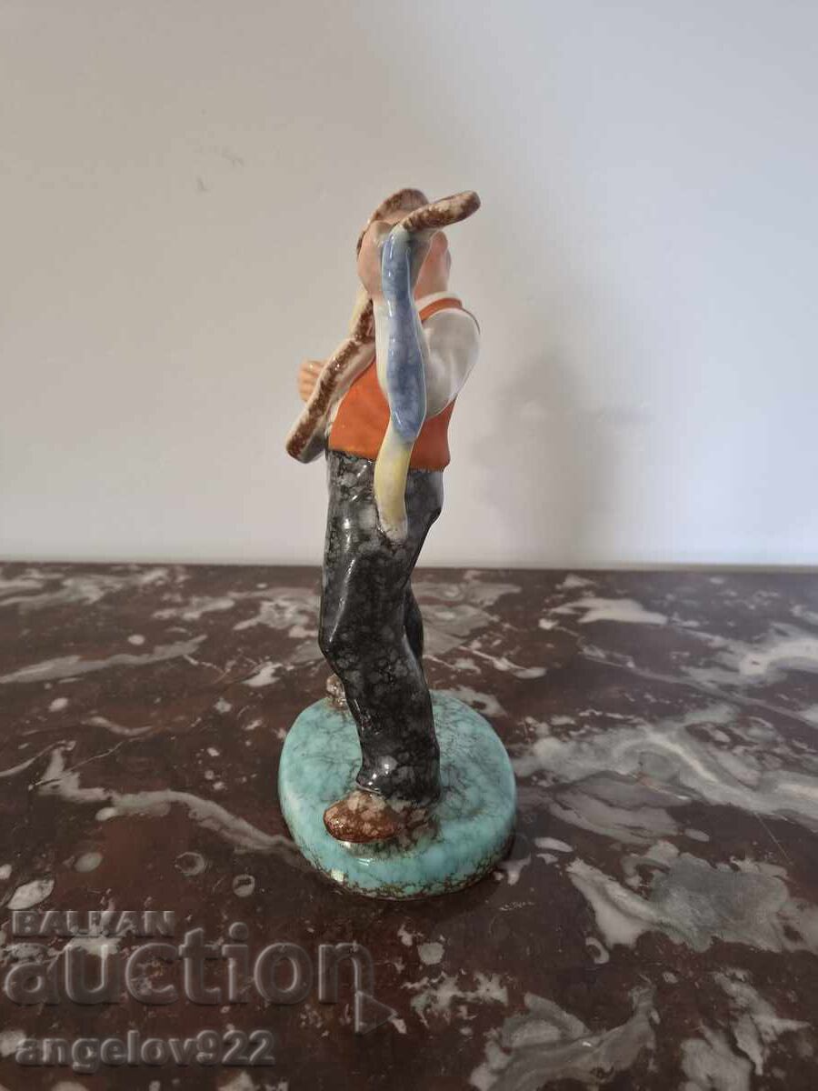 Delivery of Czech porcelain figure figurine!!!