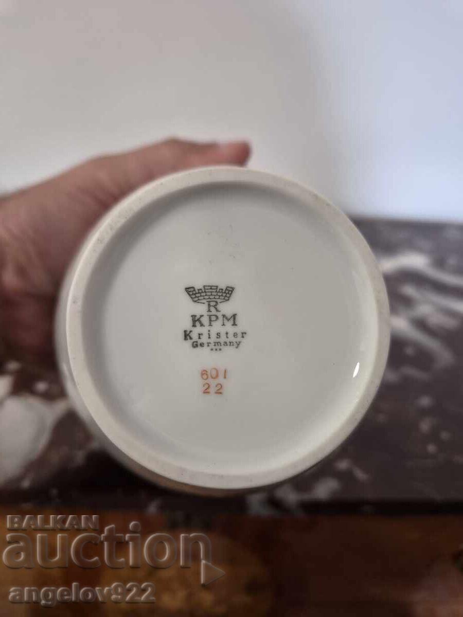 German porcelain urn KPM - 6