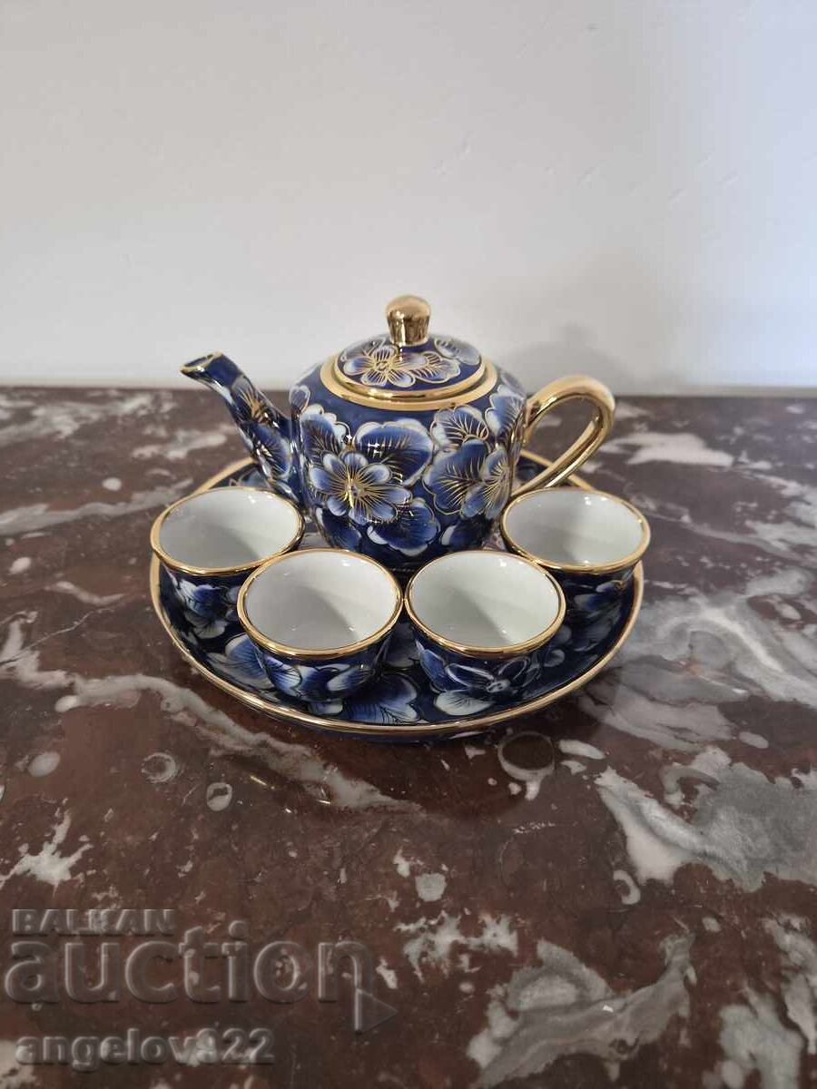 Красив порцеланов сервиз!!! - 7