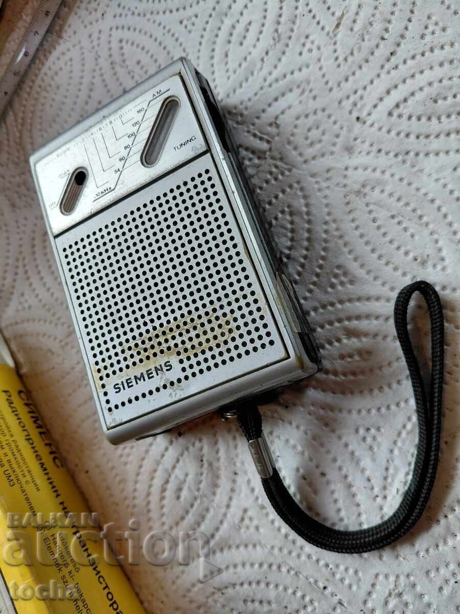 παλιό ραδιόφωνο Siemens, λειτουργεί