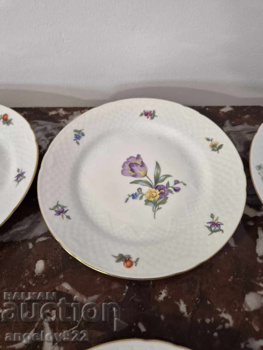 Auction  Beautiful Danish porcelain plates!!!
