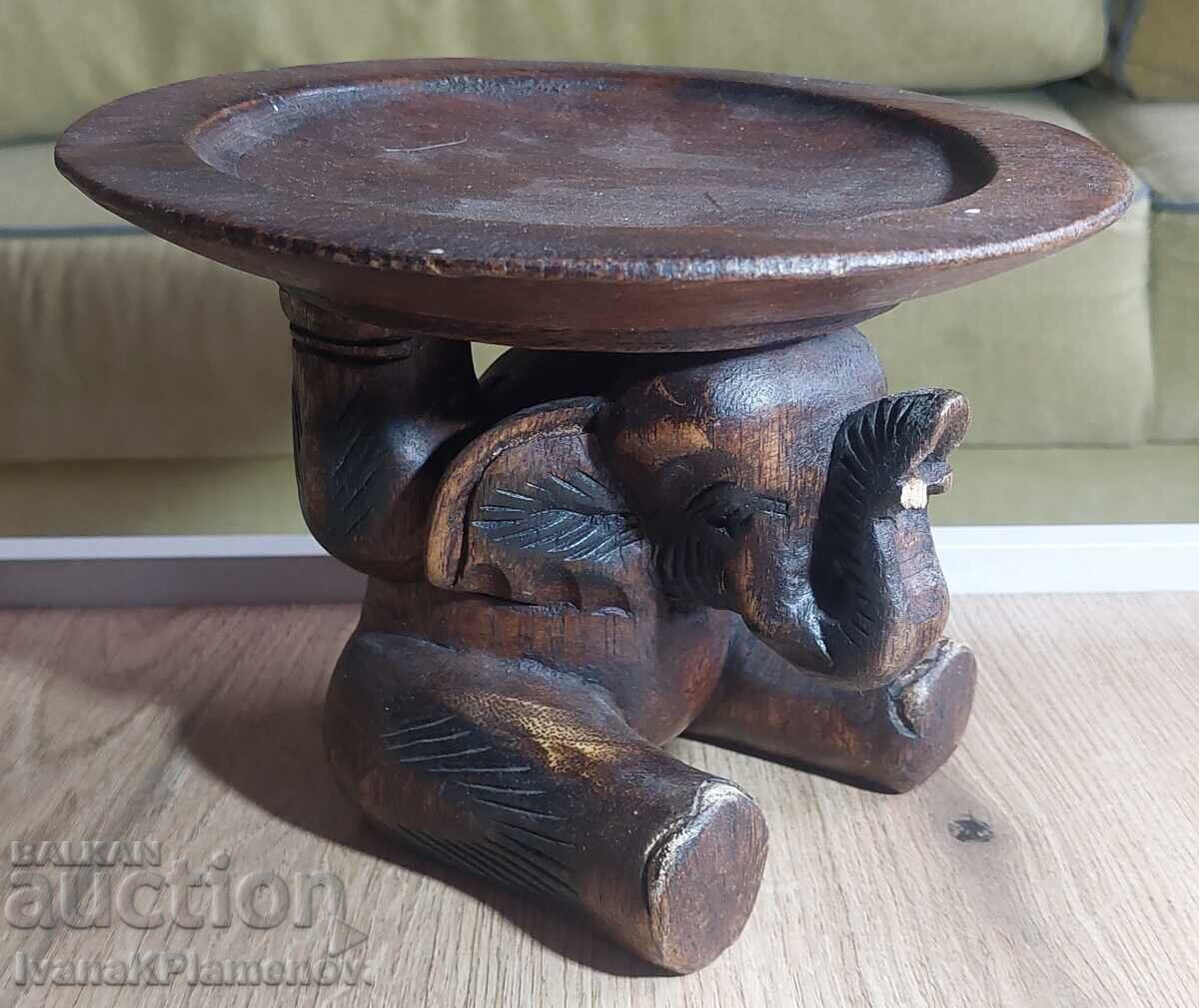 Дърворезба за ценители с цена € 20.00 | 39.12 лв.