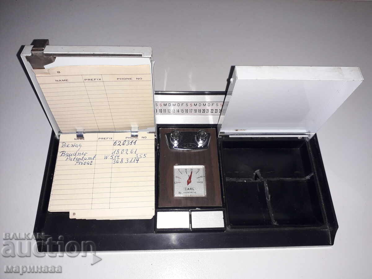 Licitație ORGANIZATOR VECHI DE BIROU. METAL, BUCALIT Licitație ORGANIZATOR VECHI DE BIROU. METAL, BUCALIT