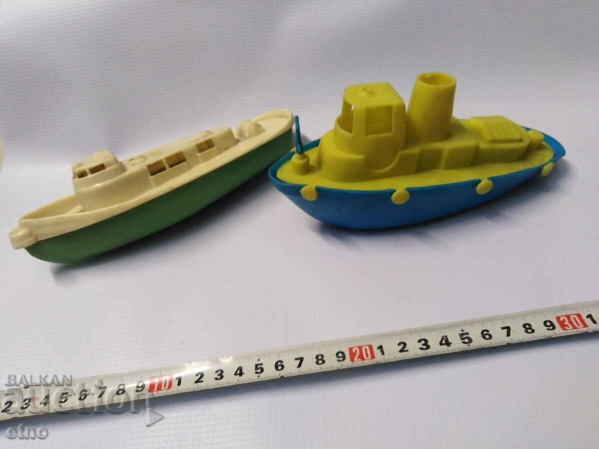 СОЦ ИГРАЧКА ,ИГРАЧКИ ,ЛОДКА ,ЛОДКИ с цена € 0.01 | 0.02 лв.