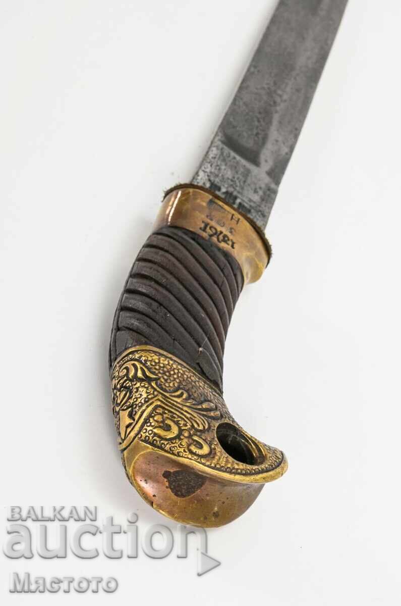 Доставка на Шашка сабя щик.