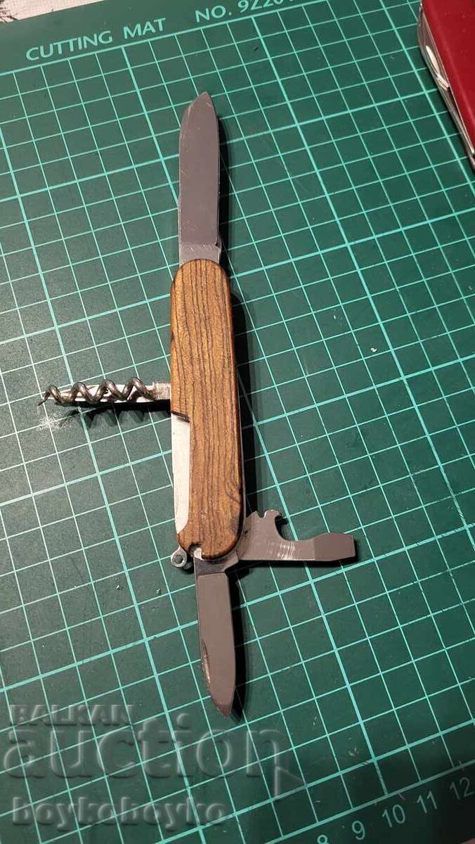 Vând briceag pliabil Victorinox Spartan Wood / Victorinox cu preț € 10.00 | 19.56 BGN