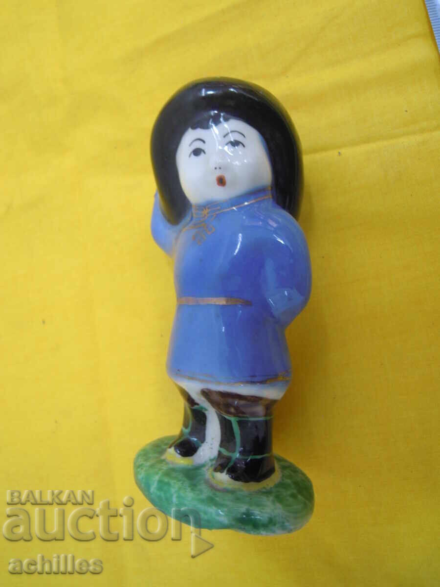 Руска порцеланова фигура