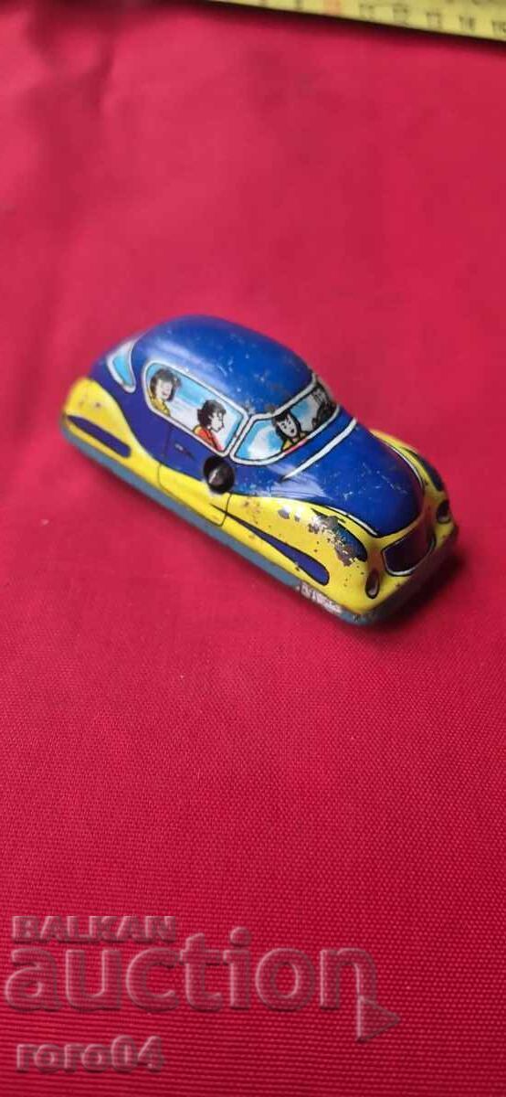 OLD TIN MECHANICAL CAR - 1950 - 7 OLD TIN MECHANICAL CAR - 1950 - 7