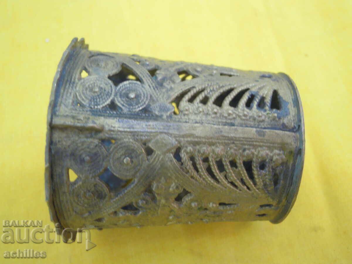 Auction  BRONZE LAMP