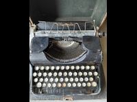 Γραφομηχανή από την εποχή του τσάρου