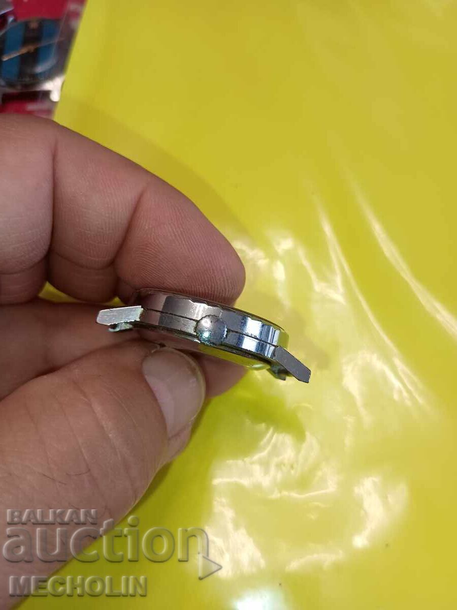 Доставка на СТАР РУСКИ КОЛЕКЦИОНЕРСКИ ЧАСОВНИК ПОБЕДА 2