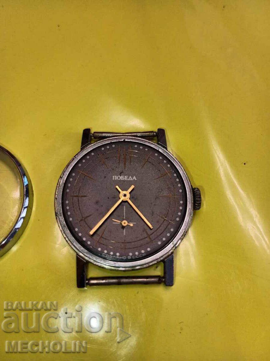 СТАР РУСКИ КОЛЕКЦИОНЕРСКИ ЧАСОВНИК ПОБЕДА 2