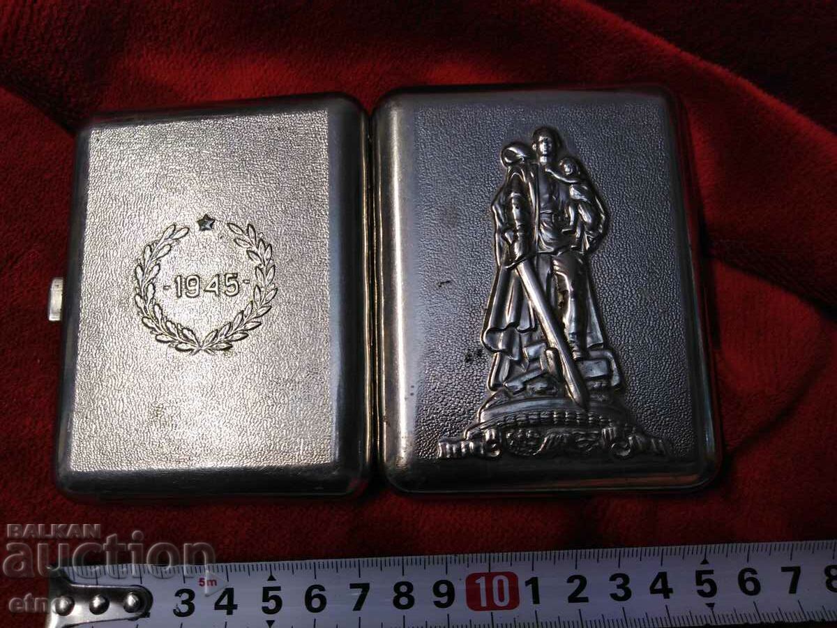 1945г. СССР ВИНТИДЖ ТАБАКЕРА,КУТИЯ