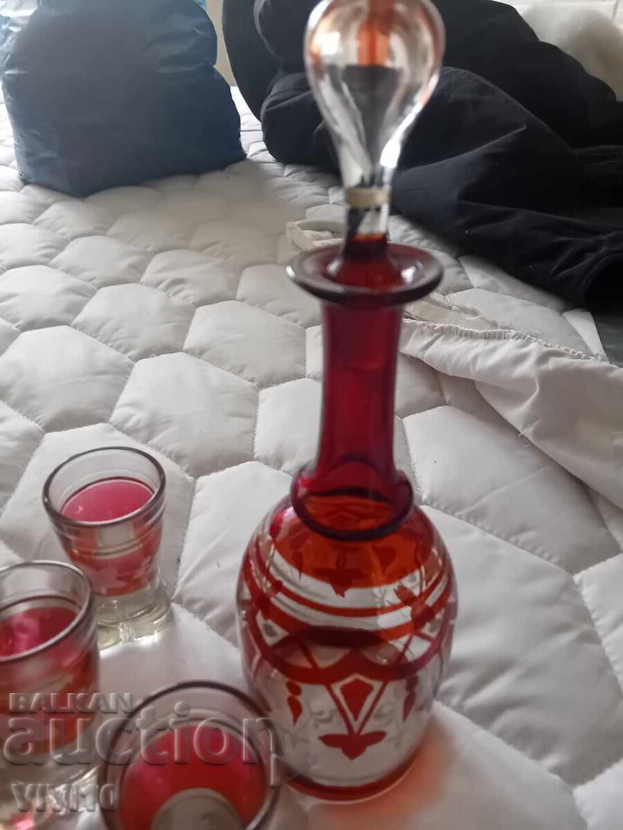 Licitație Serviciu vechi, sticlă și 6 pahare