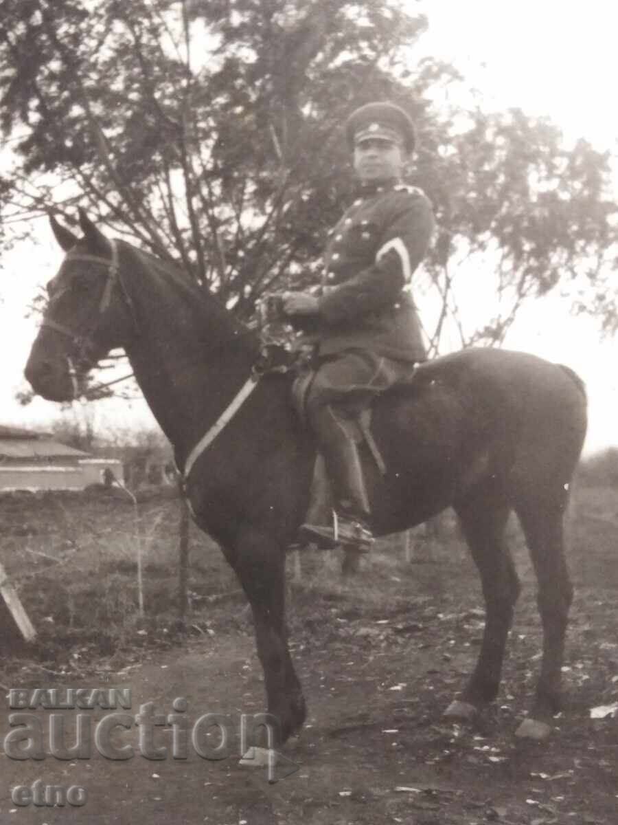 ΒΑΣΙΛΙΚΗ ΦΩΤΟΓΡΑΦΙΑ, ΙΠΠΕΑΣ, ΣΤΡΑΤΙΩΤΗΣ, ΣΤΟΛΗ