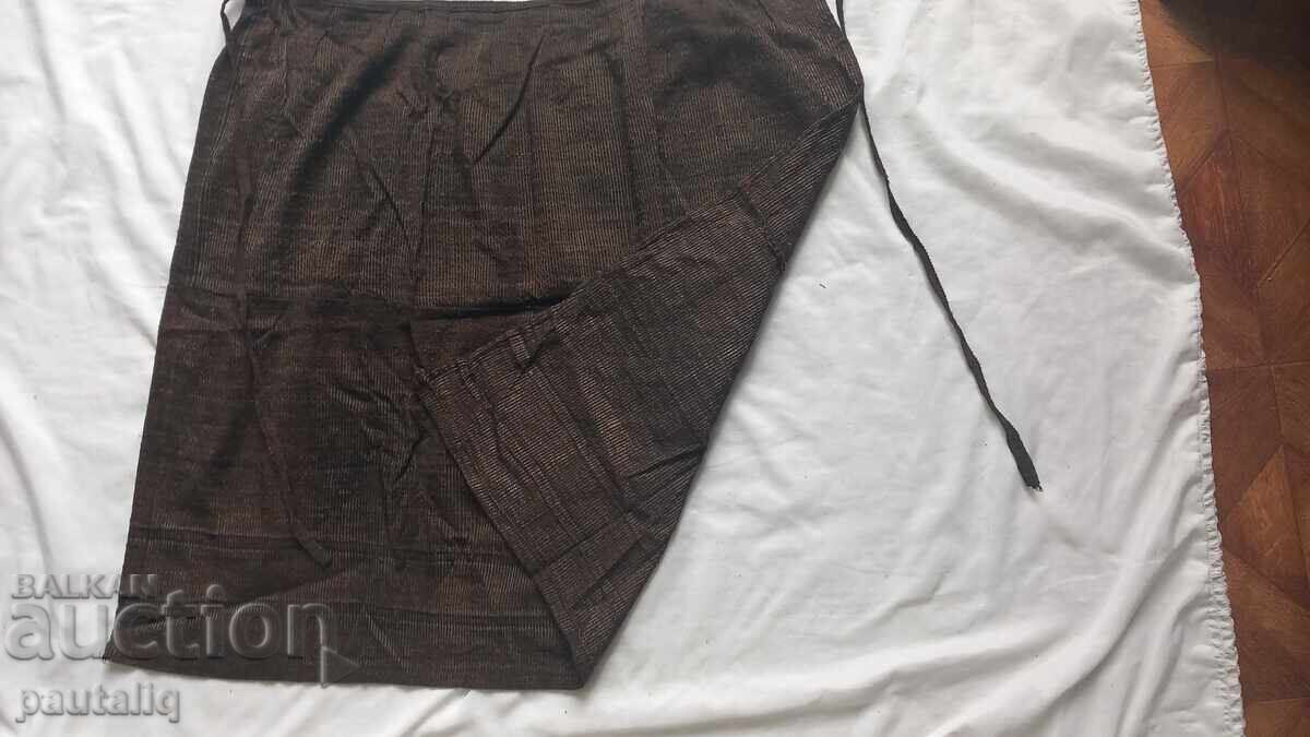 Livrarea Șorț autentic din Kustendil cu fir de argint