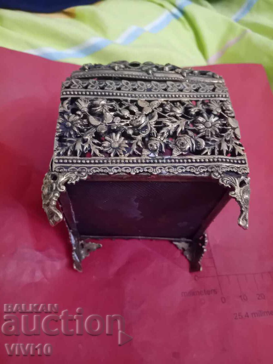 Δημοπρασία Κουτί κοσμημάτων αντίκες Δημοπρασία Κουτί κοσμημάτων αντίκες