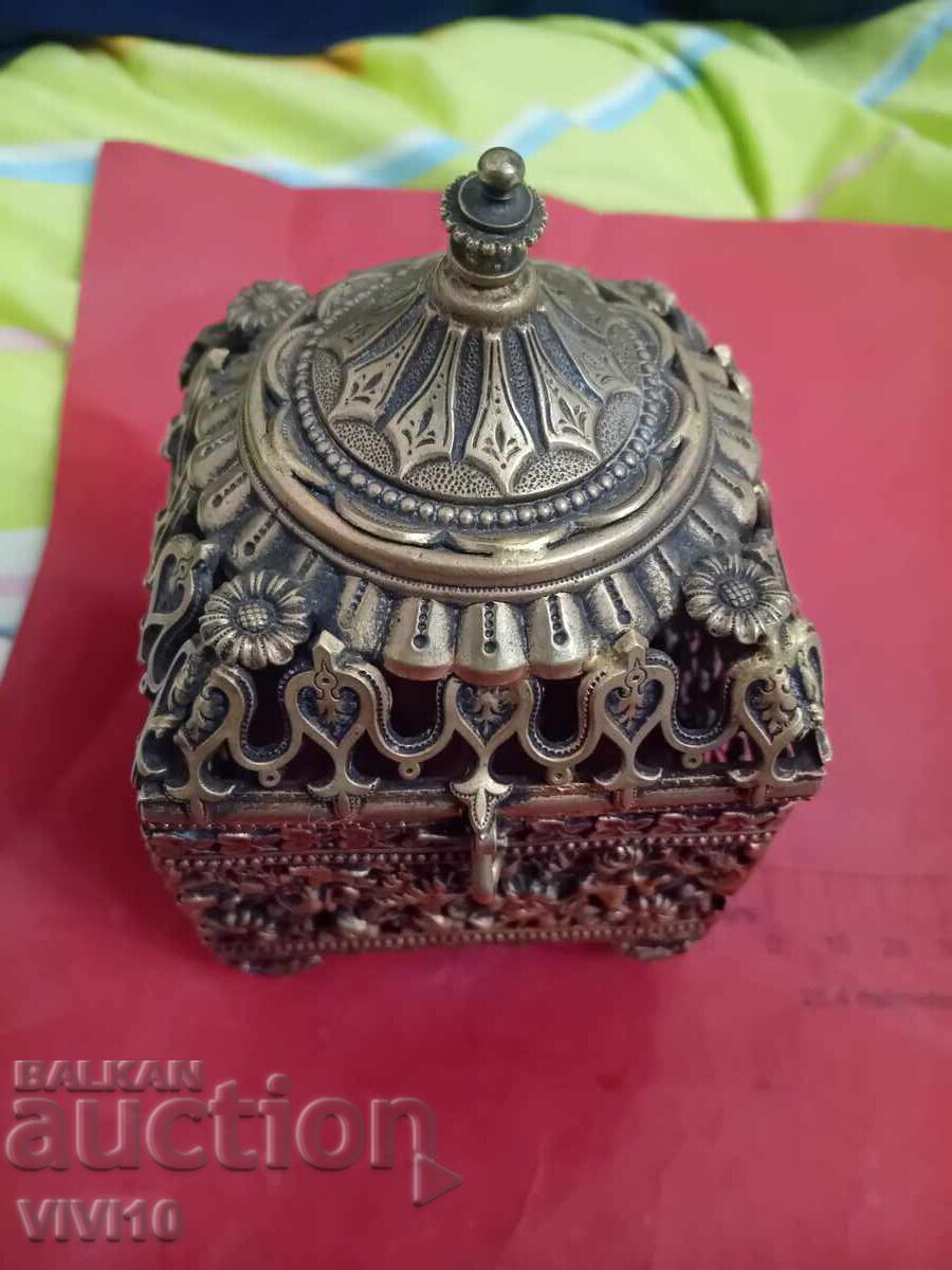 Κουτί κοσμημάτων αντίκες Κουτί κοσμημάτων αντίκες