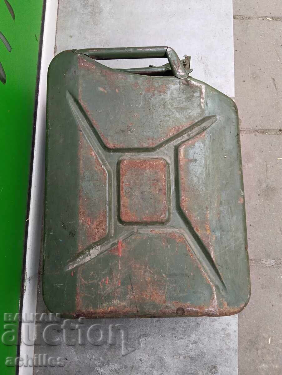 BAT TGL.German canister for fuel 20 liters - 5