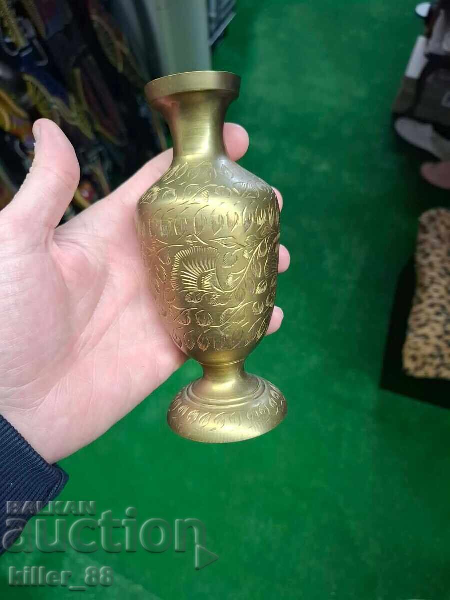 Old bronze vase with engravings India with price € 10.00 | 19.56 BGN