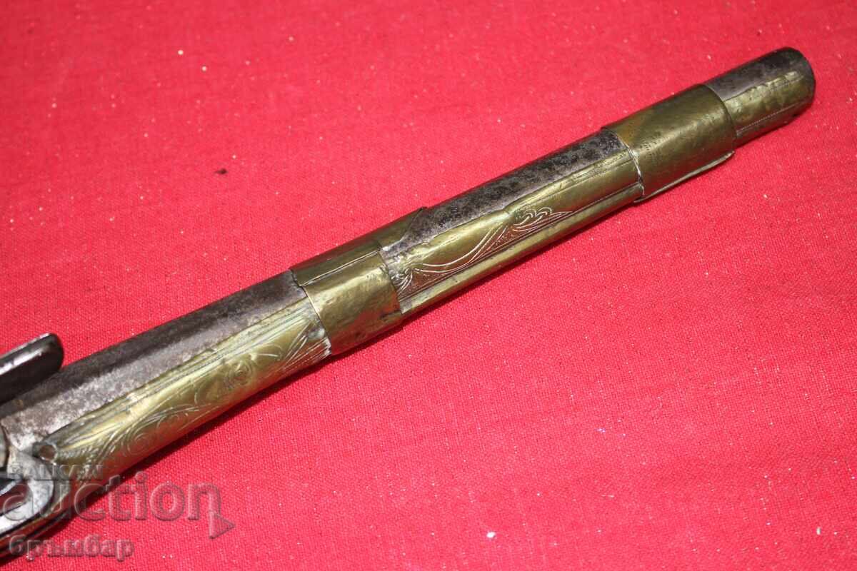 Delivery of Arnaut flintlock pistol flintlock