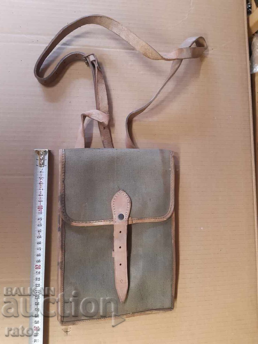 Vechiul comandant, geanta ofițer, tabletă - BNA, NRB