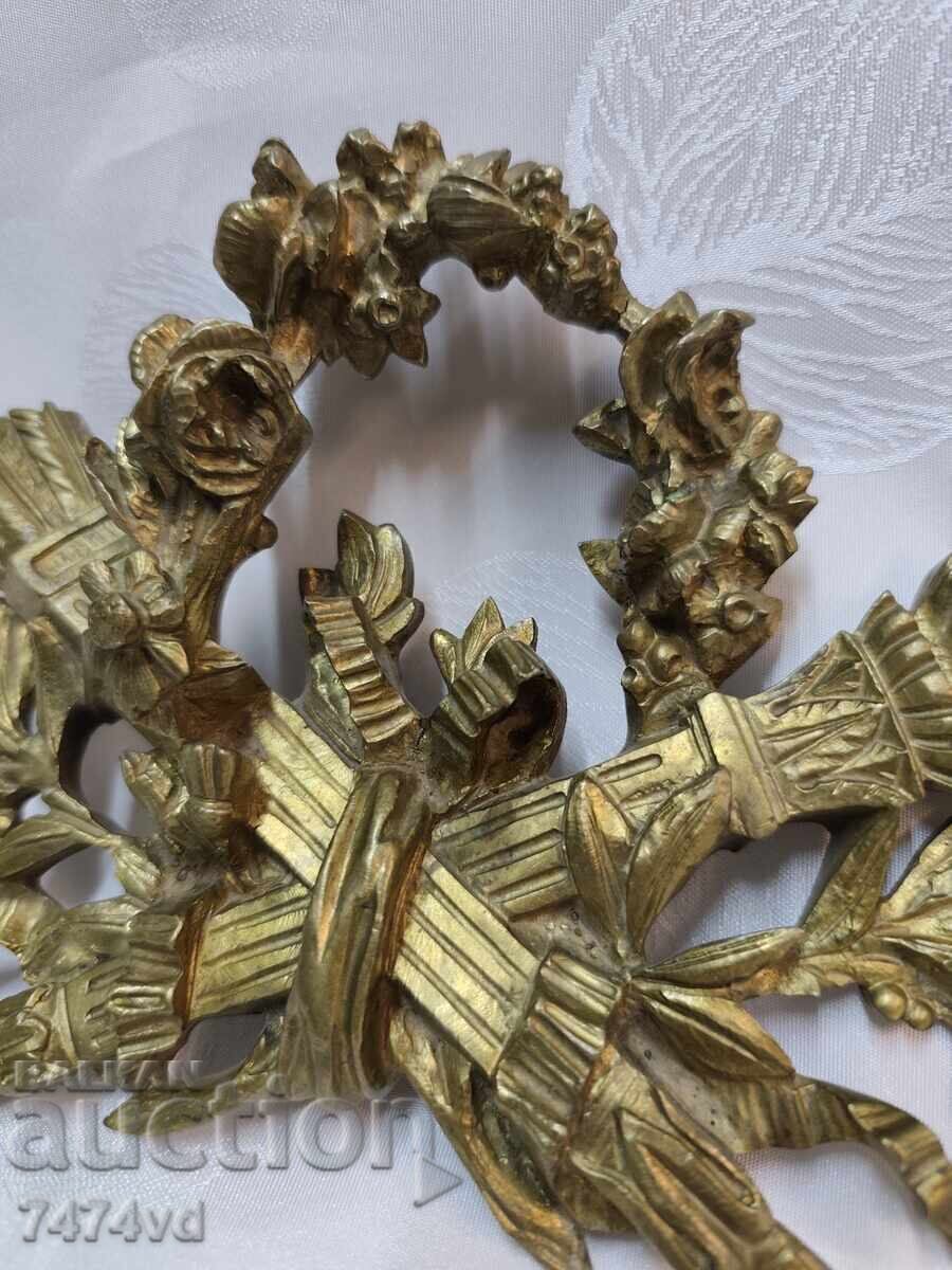 Aplicație antică din bronz pentru mobilier – Stil Ludovic al XVI-lea - 5 Aplicație antică din bronz pentru mobilier – Stil Ludovic al XVI-lea - 5