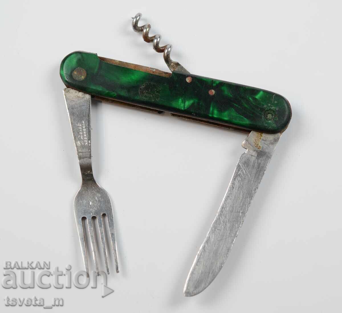 Auction  3-tool pocket knife