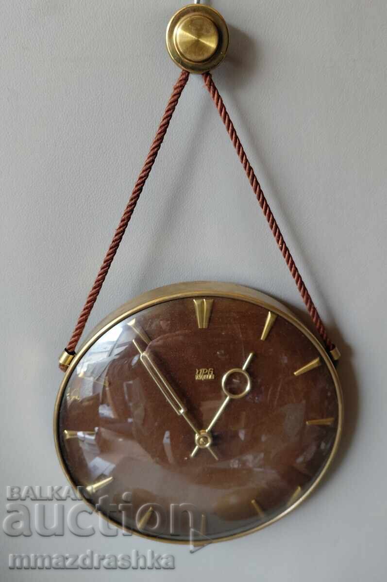 Ceas de perete german din anii '60 UPG Halle