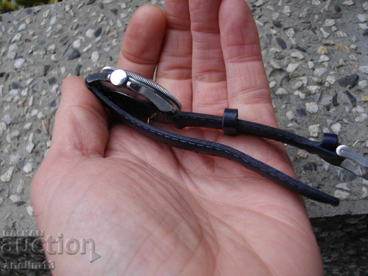 Livrarea CEAS DE COMANDANT DE COLECȚIE WOSTOK