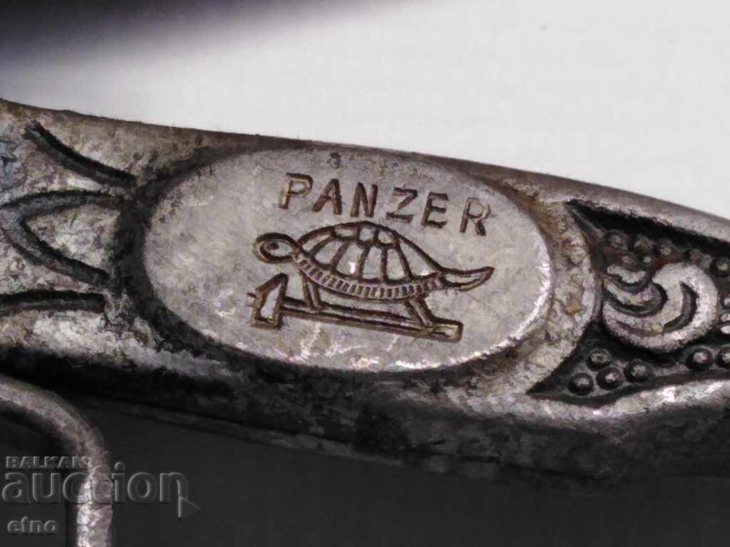 ВИНТИДЖ ИНСТРУМЕНТ ЗА ЧАПРАЗ "PANZER", КЛЕЩИ, УРЕД с цена € 0.01 | 0.02 лв.