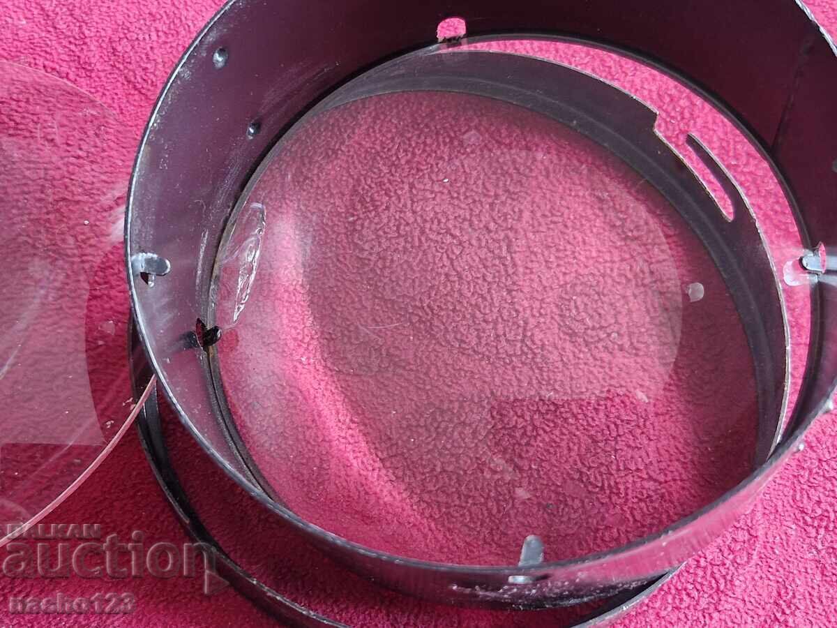 Licitație Vechi lupă mare de sticlă