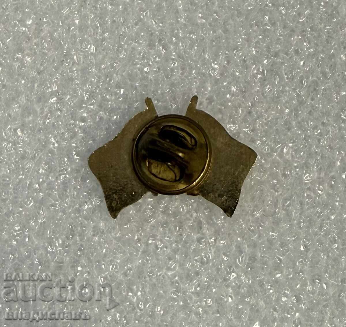 Ολυμπιακό σήμα FILA με τιμή € 8.00 | 15.65 BGN