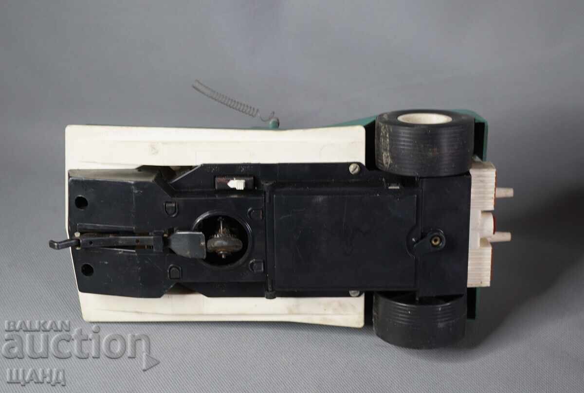 Vechi model rusesc de jucărie din plastic, navetă spațială - 5 Vechi model rusesc de jucărie din plastic, navetă spațială - 5