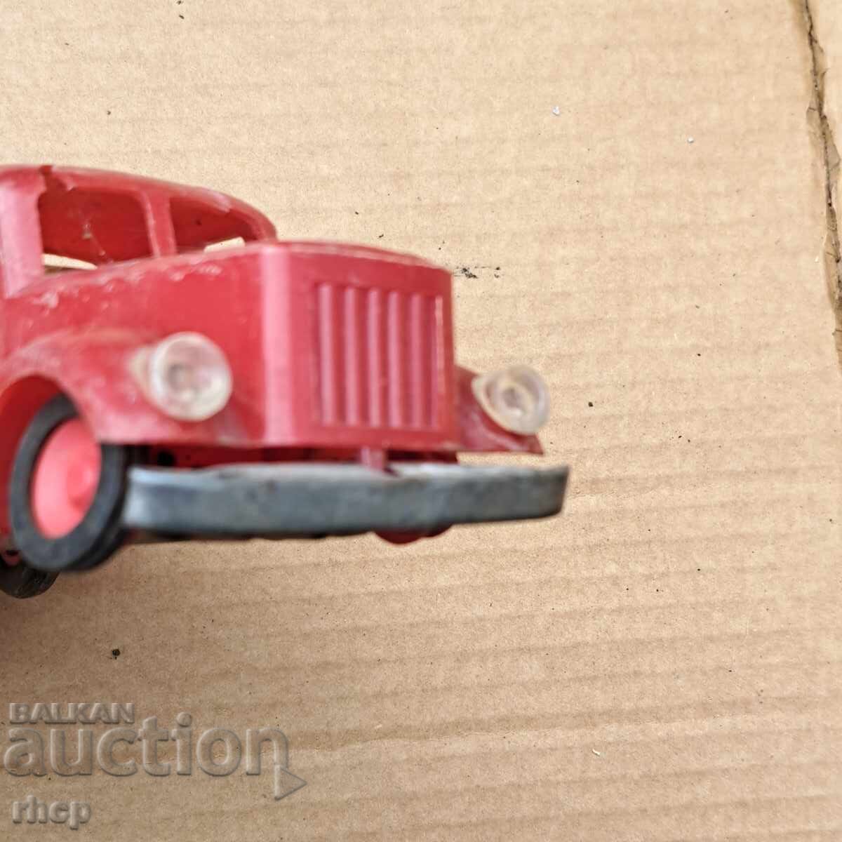 Δημοπρασία Παλιό φορτηγό πυροσβεστικό φορτηγό παιχνίδι