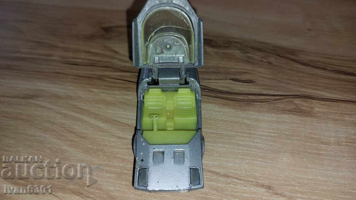 Licitație cutie de chibrituri