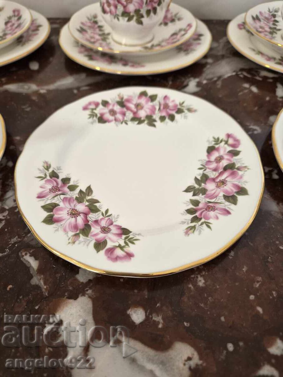 Английски порцеланови чашки за кафе Queen Anne - 5