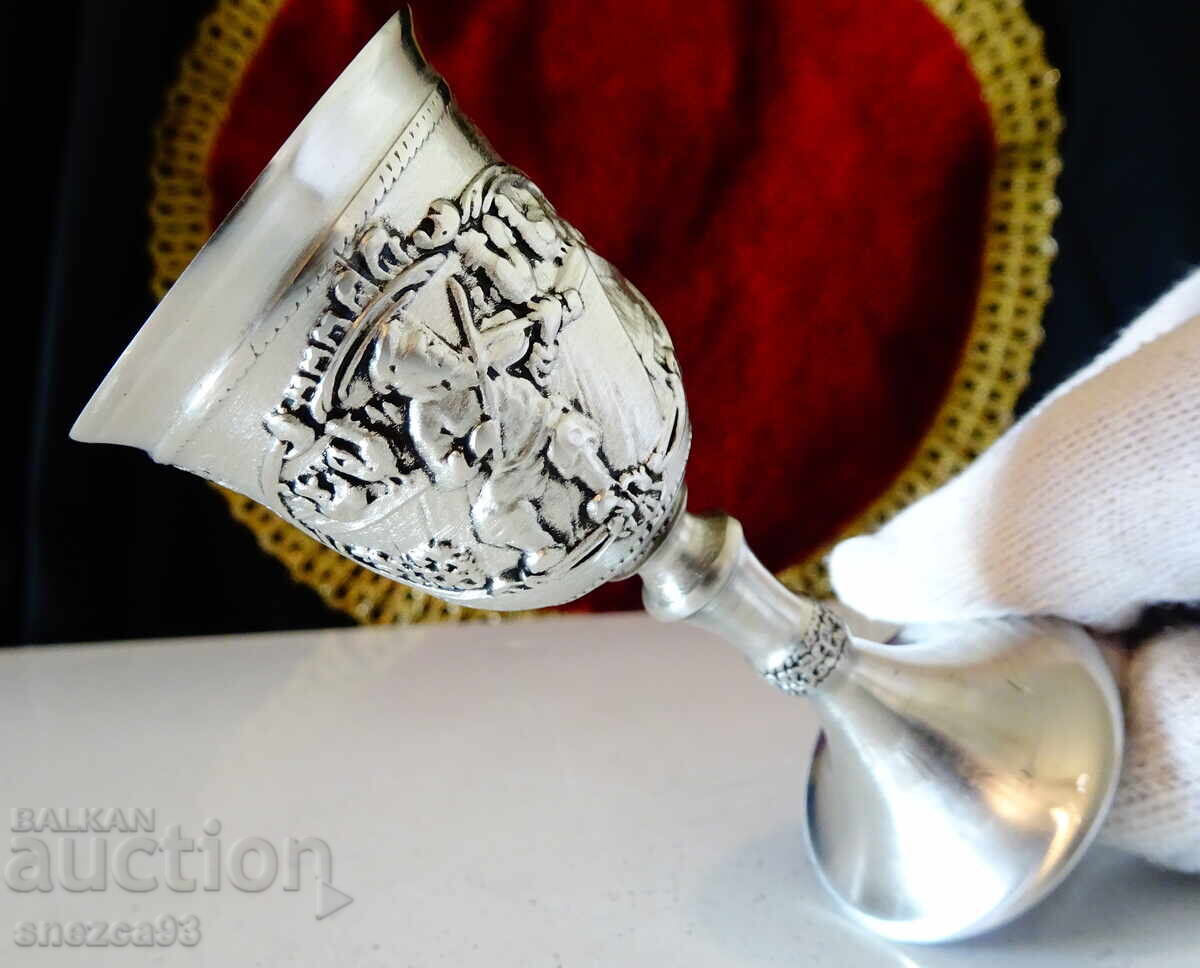 Доставка на Калаена чаша с картина Цигулар на покрива,Anatevka. Доставка на Калаена чаша с картина Цигулар на покрива,Anatevka.