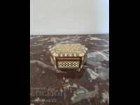 Βίντατζ ξύλινο κουτί κοσμημάτων με εντορσία!!!