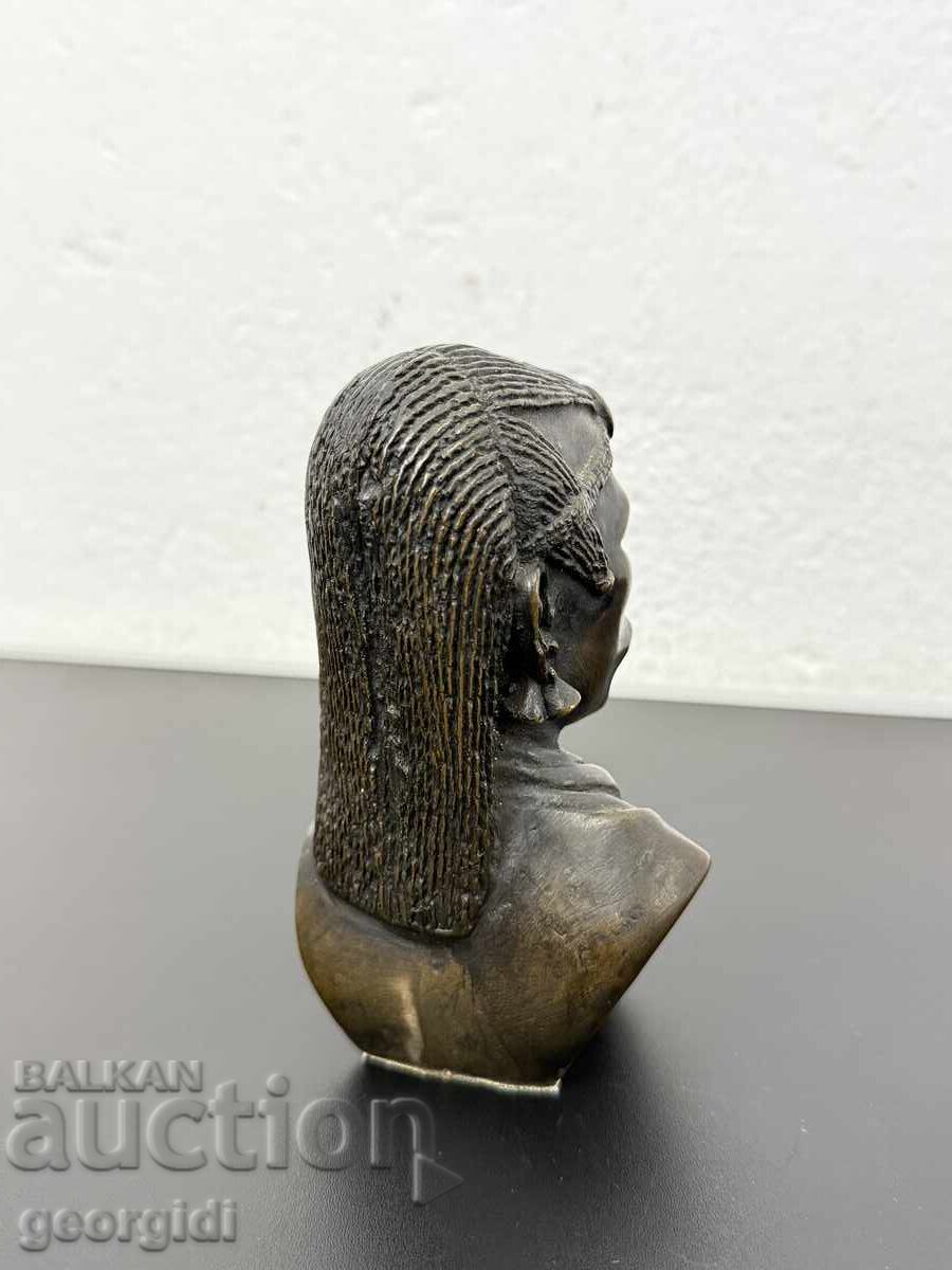 Доставка на Бронзиран бюст на масайски войн. №8031