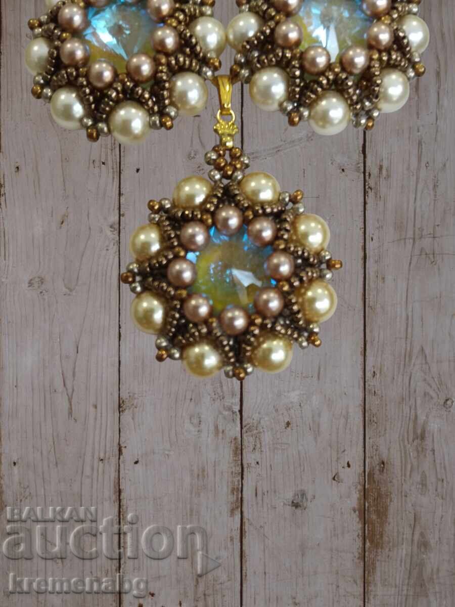 Κολιέ και σκουλαρίκια χειροποίητα με τιμή € 58.00 | 113.44 BGN