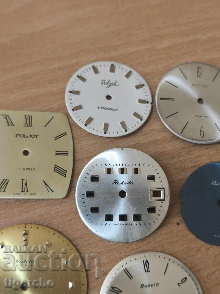 Аукцион Циферблати за Руски часовници Аукцион Циферблати за Руски часовници